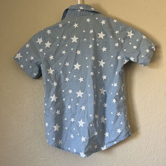 Cat & Jack  Boys' Americana Short Sleeve Button-Down Shirt, Cruise Blue, XS 4/5 - Picture 2 of 6